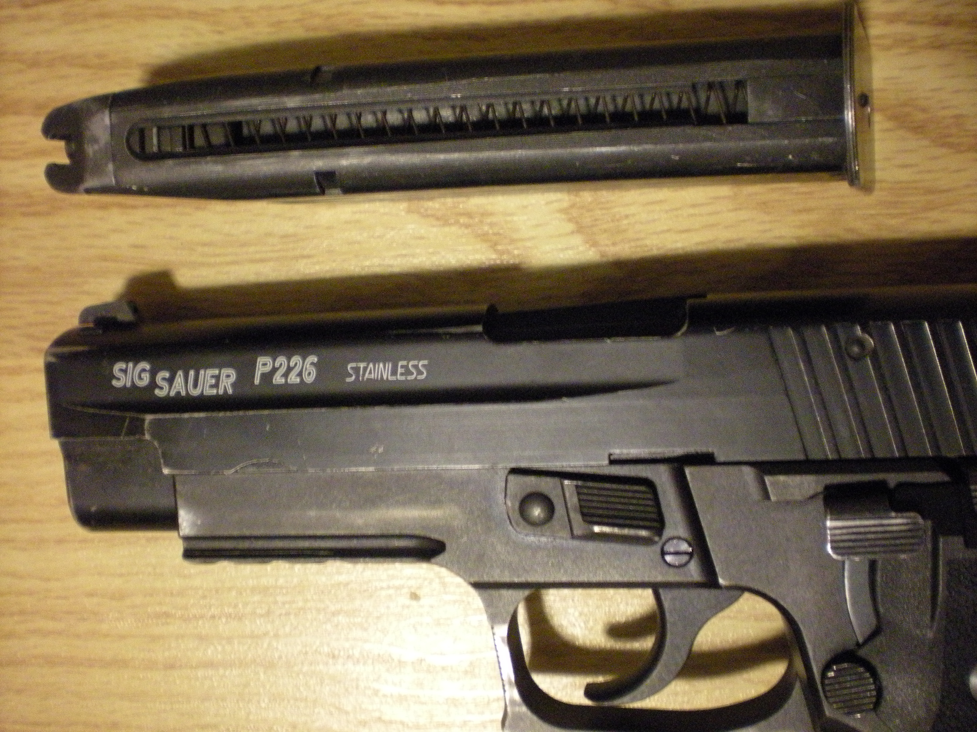 KSC P226R vs. Sig Sauer P226 | Overhoppers
